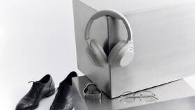 Slúchadlá Sony WH-1000XM4C strieborná

 obrázok produktu 13 z 14