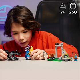 Stavebnica LEGO® Fortnite®  77075 Peely a Sparkplug a ich táborisko 

 obrázok produktu 6 z 9