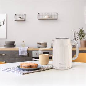 Rýchlovarná kanvica Rohnson R-7716, 1,7 l béžová

 obrázok produktu 4 z 5