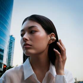 Slúchadlá Sennheiser ACCENTUM Clip krémová

 obrázok produktu 3 z 4