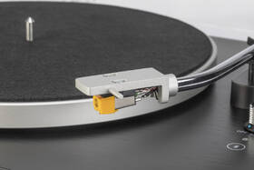 Gramofón Mitchell Acoustics TT2 čierny

 obrázok produktu 3 z 7