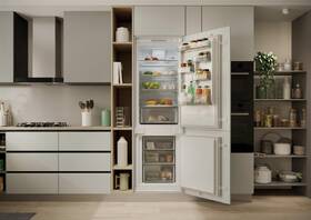 Chladnička s mrazničkou Hoover HONBQL3518EV biela

 obrázok produktu 11 z 13