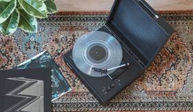 Gramofón Crosley Mercury čierny

 obrázok produktu 6 z 6