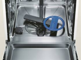 Umývačka riadu Electrolux ESI8550ROX 

 obrázok produktu 4 z 8