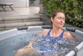 Ochladzovací sued Bestway Lay-Z-Spa®  Glacial Dip™ pro 2 osoby 

 obrázok produktu 8 z 22