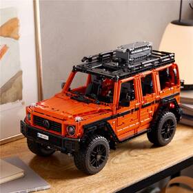 Stavebnica LEGO® Technic 42177 Mercedes-Benz G 500 PROFESSIONAL Line 

 obrázok produktu 3 z 8
