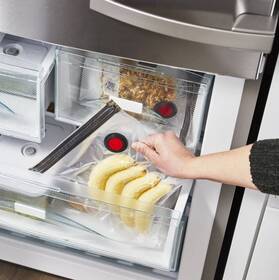 Prísl. k robotom - vákuovacia súprava Zwilling 36806-007 (7 ks) 

 obrázok produktu 1 z 6