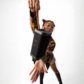 Prenosný reproduktor Skullcandy TERRAIN XL čierny

 obrázok produktu 4 z 8