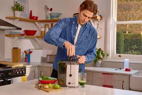 Odšťavovač RUSSELL HOBBS Juice Luxe Stone 28770-56 béžový

 obrázok produktu 12 z 21