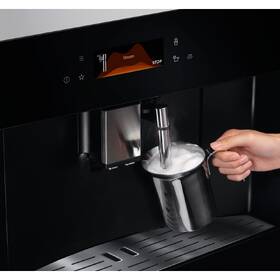 Vstavané espresso Electrolux KBC85Z čierny

 obrázok produktu 2 z 9