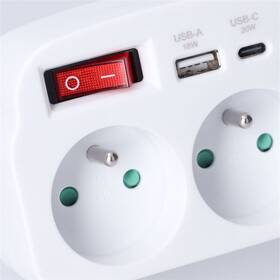 Rozbočovacia zásuvka Solight 2x16A, USB A+C rychlonabíječka 20W, vypínač biela

 obrázok produktu 3 z 5