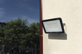 Reflektor EMOS INOVO 50W 5500LM IP65 NW čierny

 obrázok produktu 7 z 9