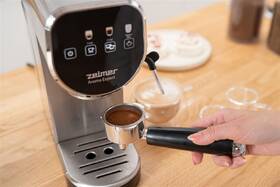 Pákový kávovar Zelmer ZCM7300 strieborný

 obrázok produktu 9 z 13