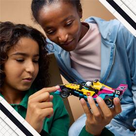 Stavebnica LEGO® Speed Champions 77258 Pretekárske auto F1 ACADEMY™ 

 obrázok produktu 4 z 8