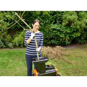Drvič záhradného odpadu Black-Decker BEGAS5800-QS 2800W 

 obrázok produktu 1 z 4