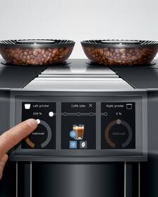 Automatický kávovar Jura GIGA 10 Diamond Black čierny

 obrázok produktu 4 z 12