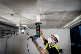 Kladivo Metabo KHE 2445 601709500 

 obrázok produktu 1 z 4