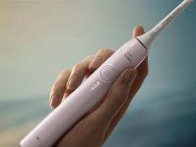 Súprava zubných kefiek Philips HX4072/42 čierna/ružová

 obrázok produktu 15 z 22