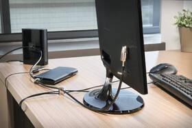 Zámok KENSINGTON Desktop Peripheral Kit MicroSaver 2.0 

 obrázok produktu 9 z 9