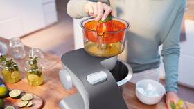 Kuchynský robot Bosch MUM58359 strieborný

 obrázok produktu 4 z 9