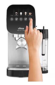 Pákový kávovar UFESA Sienna Latte čierny/nerez

 obrázok produktu 2 z 4