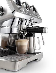 Pákový kávovar De'Longhi EC 9885.M nerez

 obrázok produktu 4 z 12