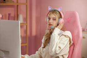 Headset Razer Kraken Kitty V3 ružový

 obrázok produktu 5 z 12