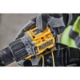 Aku vŕtačka Dewalt DCD805NT-XJ (bez batérie) 

 obrázok produktu 5 z 7