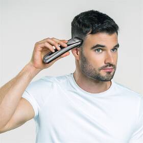 Zastrihávač multifunkčný Wahl 3028050 All-In-1 Grooming Kit strieborný

 obrázok produktu 12 z 17
