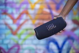 Prenosný reproduktor JBL Charge 5 modrý

 obrázok produktu 8 z 12