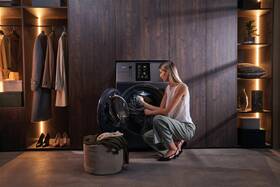 Práčka so sušičkou Haier HWD180BD12LGNU-S sivá/modrá

 obrázok produktu 20 z 35