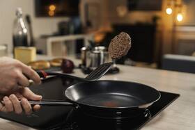 Panvica Tefal B9220604, 28 cm nerez

 obrázok produktu 13 z 20