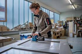 Vibračná brúska Bosch Professional GSS 160-1 A, 0.601.2A2.300 

 obrázok produktu 2 z 3