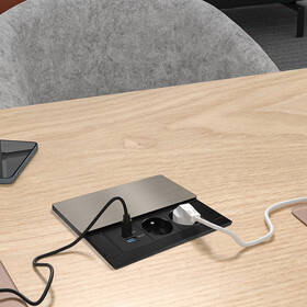 Zásuvkový modul Solight 2 zásuvky, USB-A, USB-C, PD 65W, s posuvným krytom, 2 m strieborný

 obrázok produktu 4 z 6