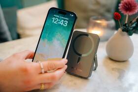 Powerbank Verbatim Charge 'n' Go so stojanom 10000 mAh sivý

 obrázok produktu 4 z 5