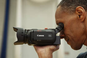 Videokamera Canon G70 čierna

 obrázok produktu 14 z 15