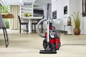 Podlahový vysávač Philips FC9729/09 červený

 obrázok produktu 9 z 9