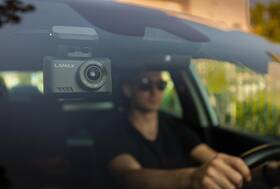 Autokamera LAMAX T10 4K GPS (s hlásením radarov) čierna

 obrázok produktu 8 z 9