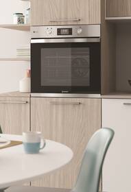 Rúra Indesit IFWS 3841 JH IX nerez

 obrázok produktu 9 z 19
