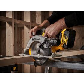 Píla kotúčová Dewalt DCS565N-XJ (bez batérie) 

 obrázok produktu 3 z 5