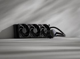 Vodný chladič FRACTAL DESIGN Radius 360 Black čierny

 obrázok produktu 4 z 4