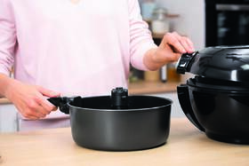 Fritéza teplovzdušná Tefal YV970815 čierna

 obrázok produktu 11 z 32