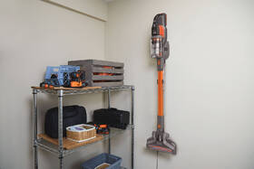 Tyčový vysávač Black-Decker BHFEV182C-QW (s batériou) 

 obrázok produktu 16 z 19