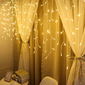 Vianočné osvetlenie ColorWay vnútorné, 100 LED, 3× 0,6m, IP20, USB, teplá biela 

 obrázok produktu 3 z 12