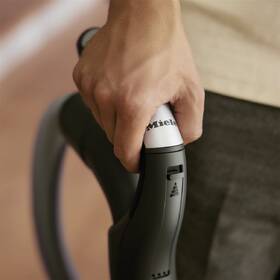 Podlahový vysávač Miele Comfort PowerLine čierny

 obrázok produktu 11 z 12