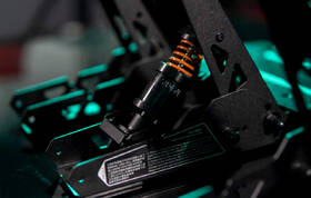 Pedále Moza Racing SR-P RS11 hliník

 obrázok produktu 7 z 11
