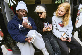 Instantný fotoaparát Polaroid Now Gen 3, Thrasher Edition 

 obrázok produktu 10 z 13