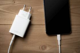 Nabíjačka do siete FIXED USB, USB-C PD, 30W biela

 obrázok produktu 4 z 6
