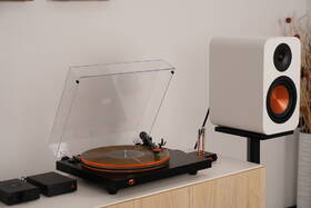 Gramofón Fosi Audio Luna 3 čierny/oranžový

 obrázok produktu 14 z 15