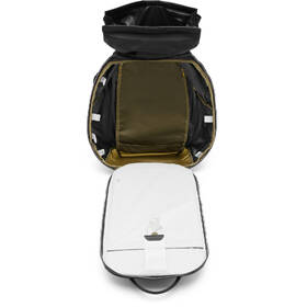 Batoh Peak Design Outdoor Backpack 25L zelený

 obrázok produktu 3 z 12